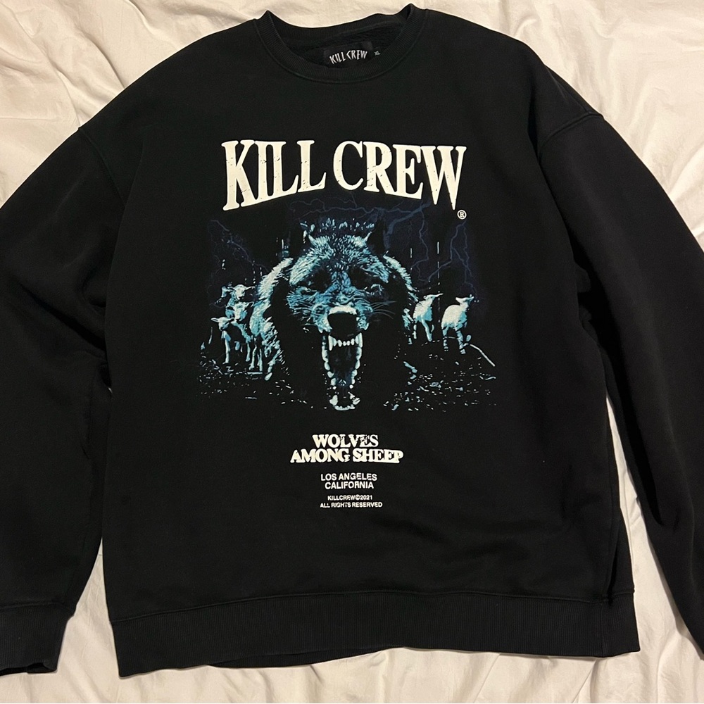 OVERSIZED LUX MIDST OF WOLVES CREW NECK - BLACK
